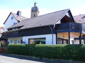 Гостиница Ferienhaus Gossel  Бад-Вильдунген